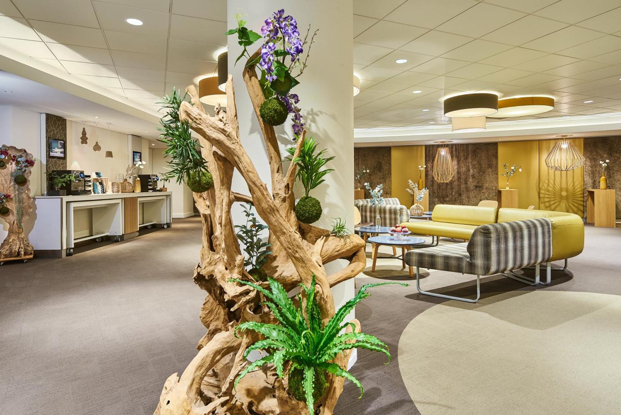 Novotel Paris Rueil Malmaison Bagian luar foto